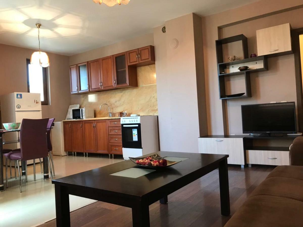 Апартамент Боряна Plovdiv Ngoại thất bức ảnh