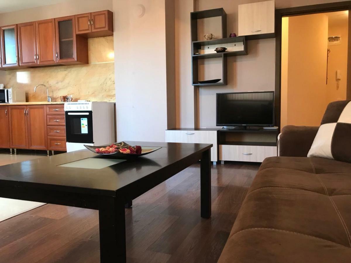 Апартамент Боряна Plovdiv Ngoại thất bức ảnh